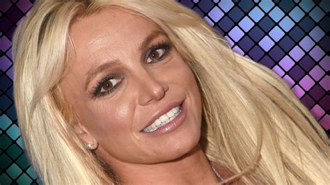 Britney Spears hires staff to watch health at home, report